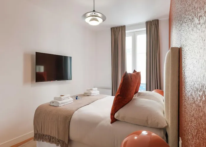 Апартаменты Magnificent - 4br 10p - Arc De Triomphe *