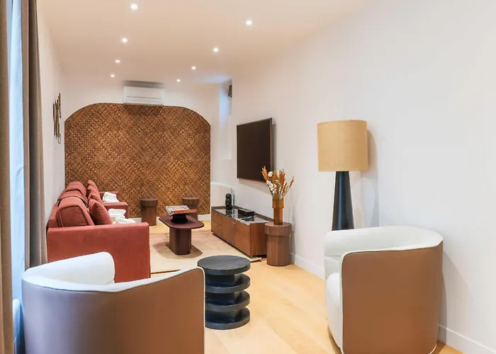Апартаменты Magnificent - 4br 10p - Arc De Triomphe *