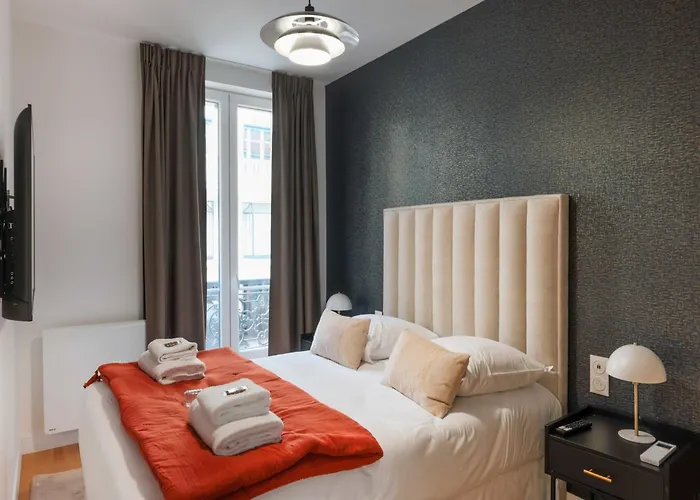 Magnificent - 4br 10p - Arc De Triomphe